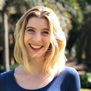 Meet your Posher, Carla